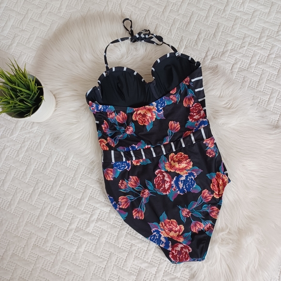 {Modcloth} The Harper Floral and Striped One-Piece Swimsuit - Picture 3 of 5